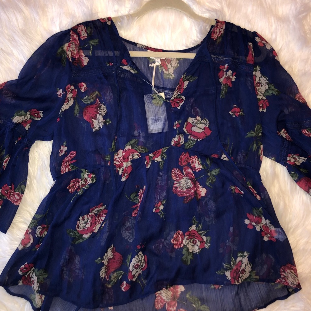 NWT Lucky Brand Navy Blue Floral Blouse Size L